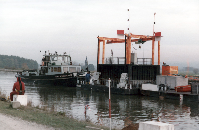 Main-Donau-Kanal - Schleuse Hausen - Haltung