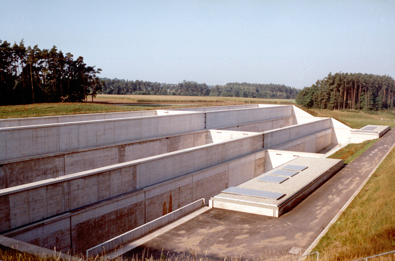 MAIN-DONAU-KANAL - SCHLEUSE HILPOLTSTEIN