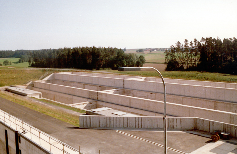 MAIN-DONAU-KANAL - SCHLEUSE HILPOLTSTEIN