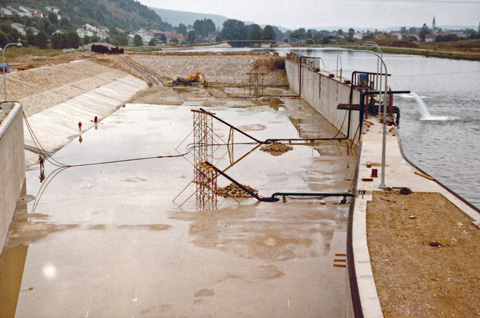 Main-Donau-Kanal - Schleuse Kelheim