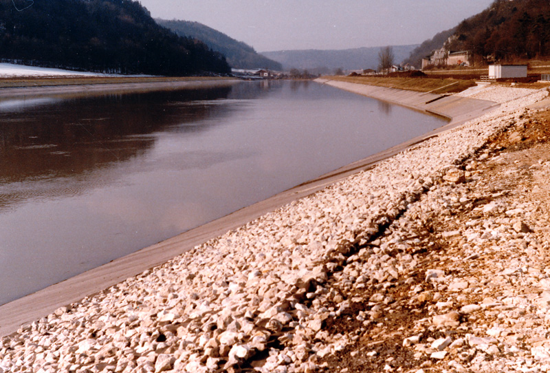 Main-Donau-Kanal - Schleuse Kelheim