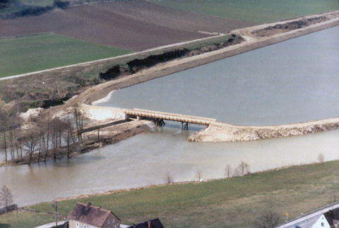 Main-Donau-Kanal - Schleuse Kelheim