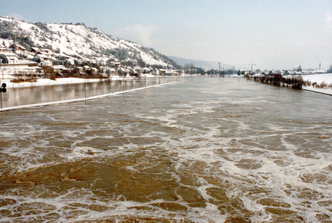 Main-Donau-Kanal - Schleuse Kelheim