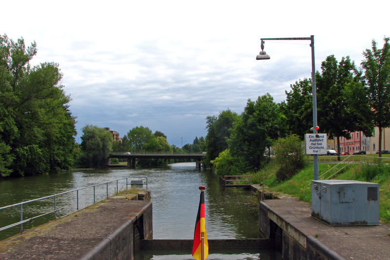 Bamberg - linker Regnitzarm - Schleuse Gaustadt