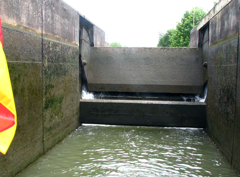 Bamberg - linker Regnitzarm - Schleuse Gaustadt