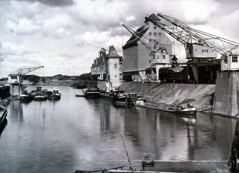 Bamberg - linker Regnitzarm - Schleuse 101 - Gaustadt